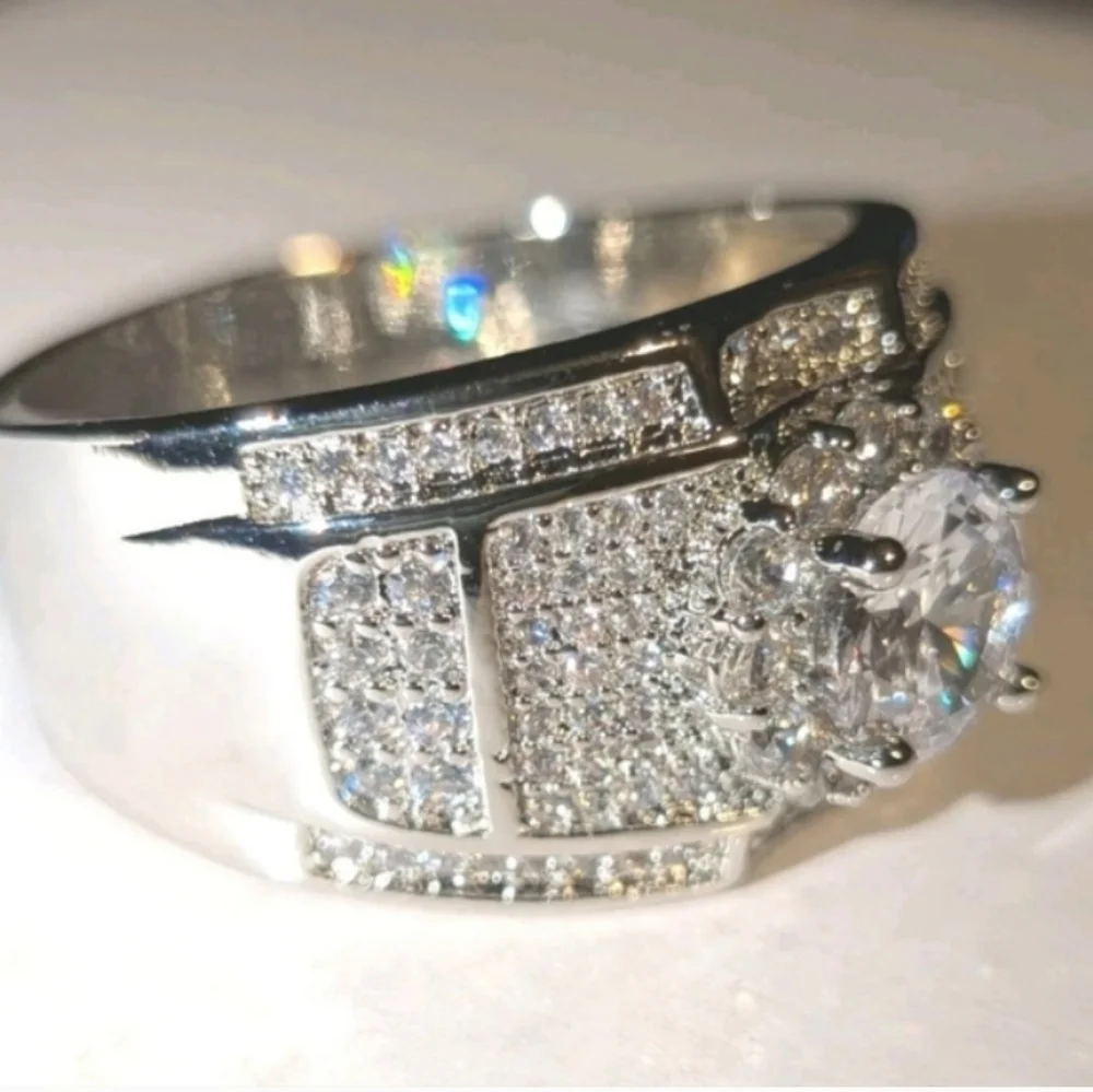 Elegant Mens 4 Ct Lab Created diamond Blinged out 925 Silver Wedding Band